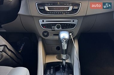 Седан Renault Fluence 2015 в Яворове