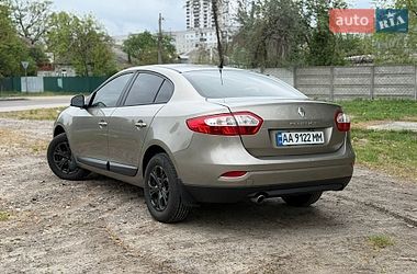 Седан Renault Fluence 2012 в Киеве