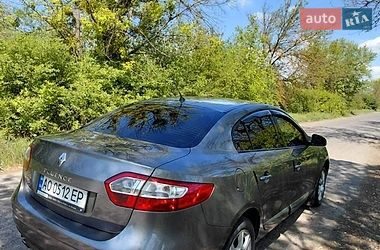 Седан Renault Fluence 2011 в Ужгороде