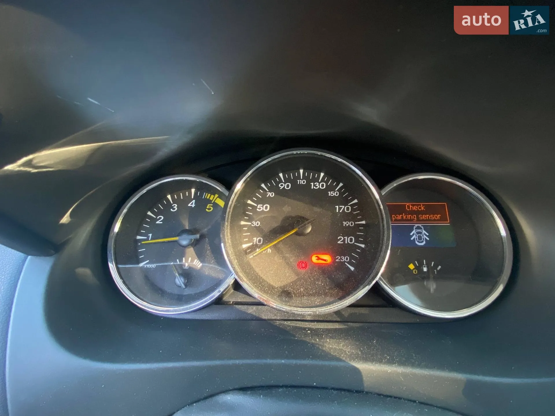 2010 Renault Fluence - мініатюра 3