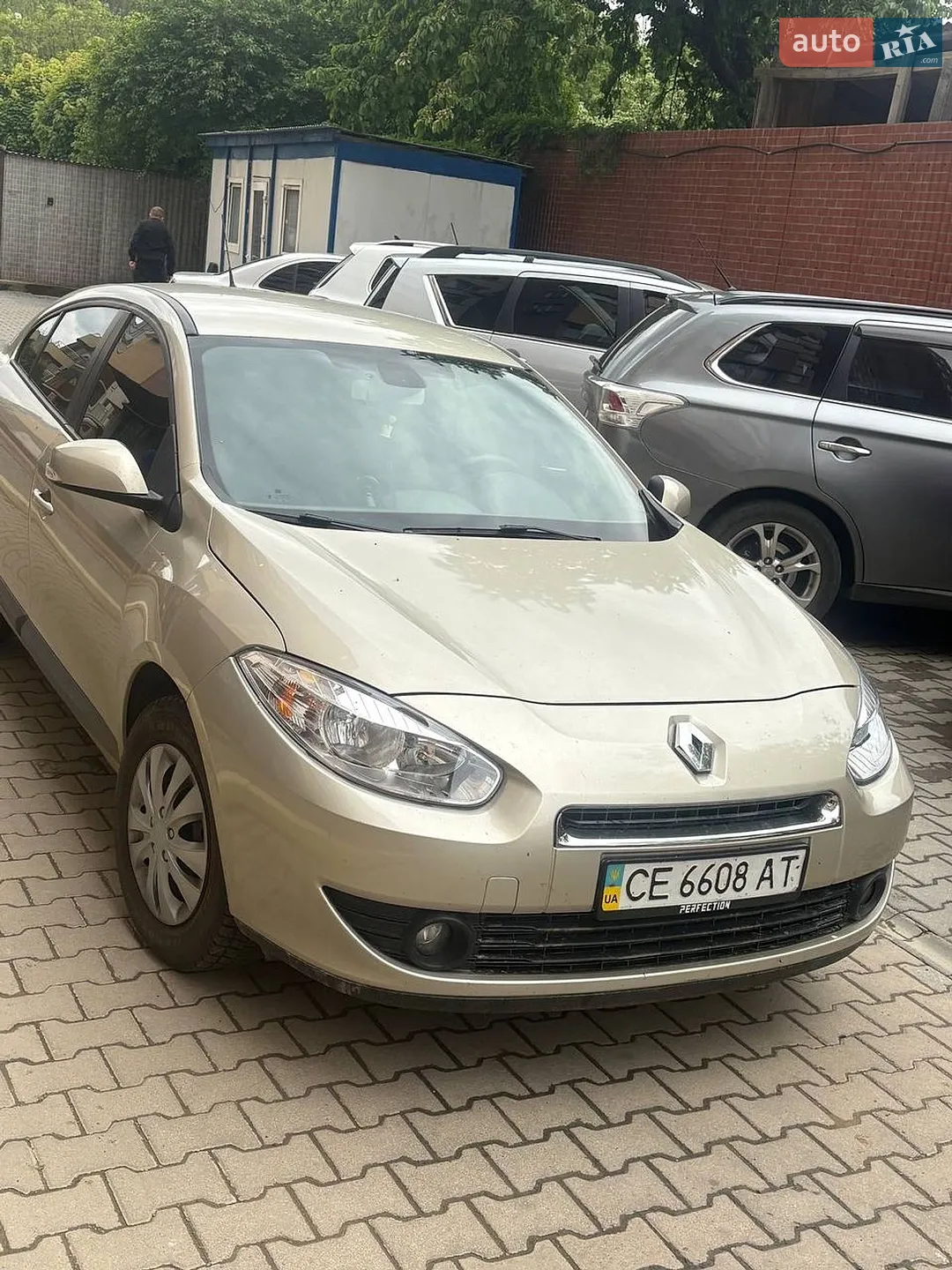 2010 Renault Fluence - мініатюра 15