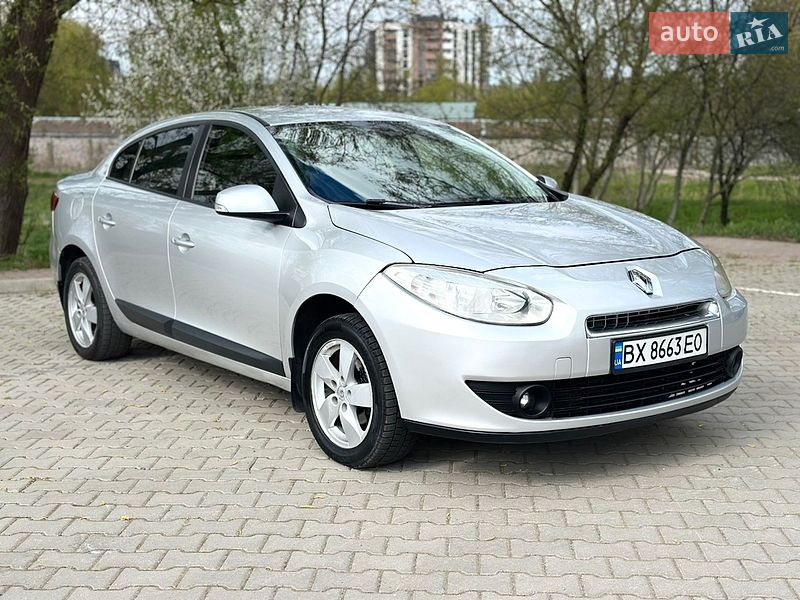 Седан Renault Fluence 2010 в Хмельницькому