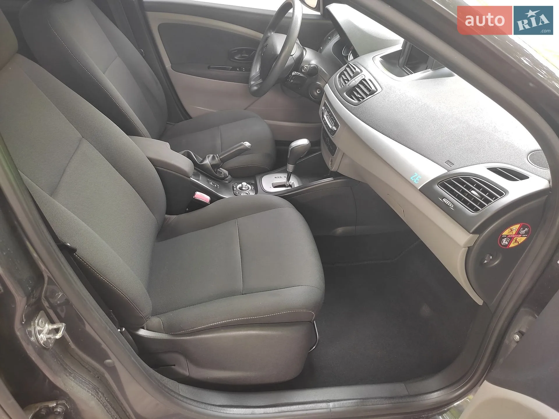 2013 Renault Fluence - мініатюра 35