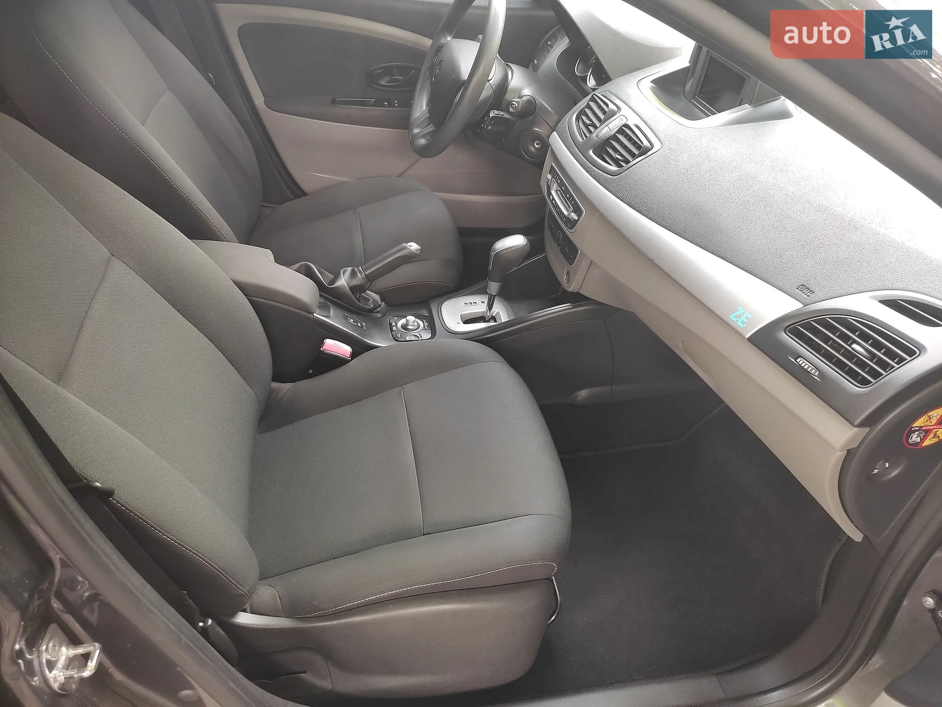 2013 Renault Fluence - мініатюра 39