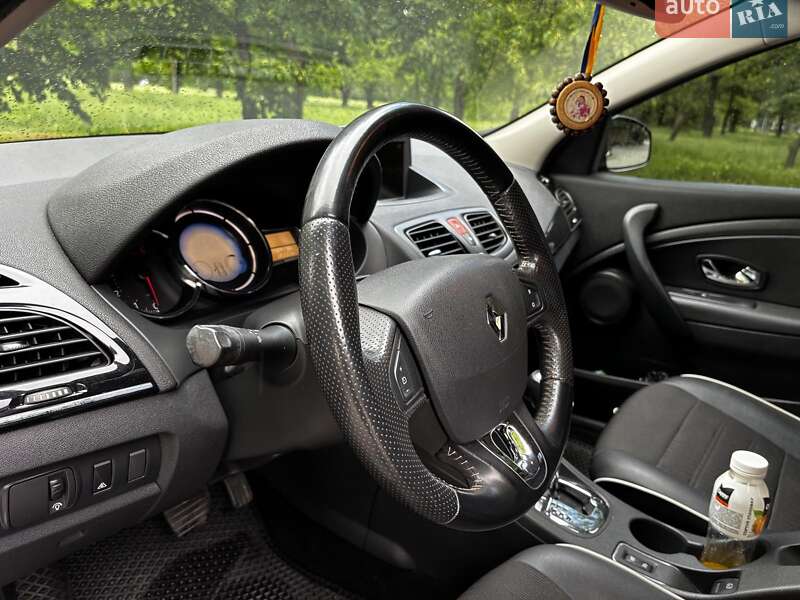 Седан Renault Fluence 2014 в Запоріжжі фото 25 Седан Renault Fluence 2014 в Запоріжжі
