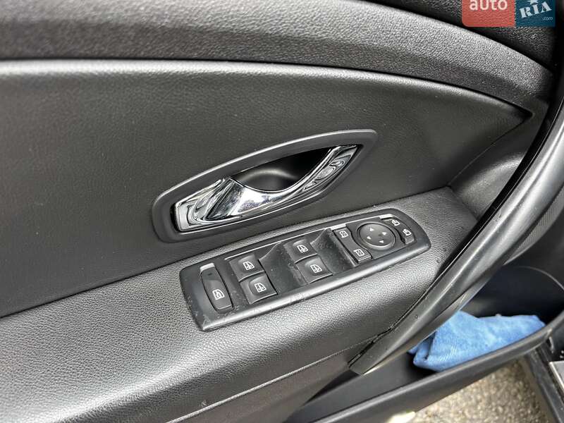 Седан Renault Fluence 2014 в Запорожье