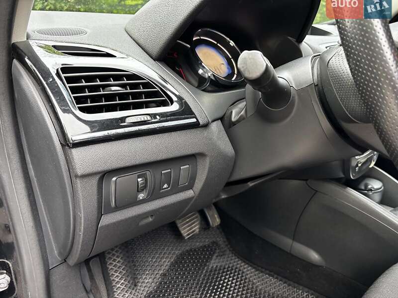 Седан Renault Fluence 2014 в Запоріжжі фото 21 Седан Renault Fluence 2014 в Запоріжжі