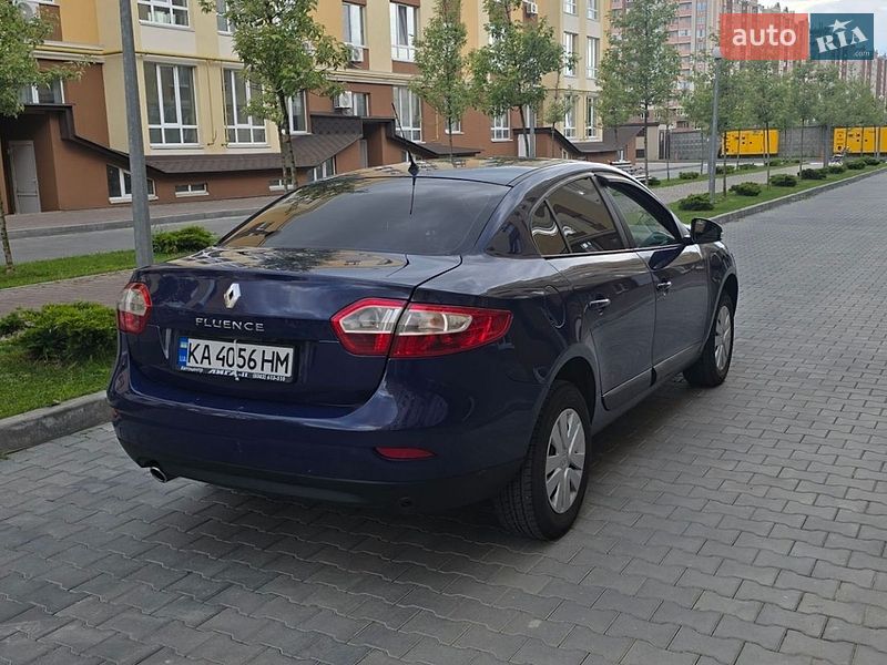 Седан Renault Fluence 2011 в Киеве