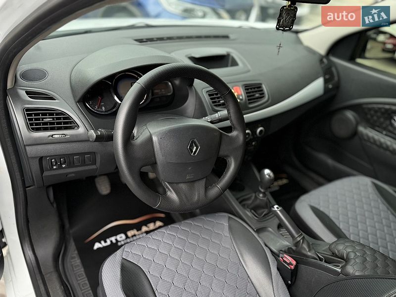 Седан Renault Fluence 2015 в Одессе фото 41 Седан Renault Fluence 2015 в Одессе