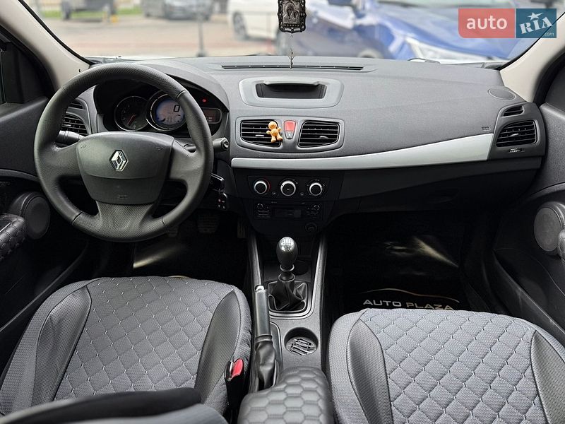 Седан Renault Fluence 2015 в Одесі