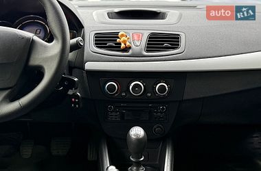 Седан Renault Fluence 2015 в Одессе фото 44 Седан Renault Fluence 2015 в Одессе