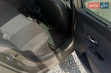 Седан Renault Fluence 2010 в Львові фото 5 Седан Renault Fluence 2010 в Львові