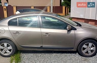 Седан Renault Fluence 2010 в Львові фото 13 Седан Renault Fluence 2010 в Львові