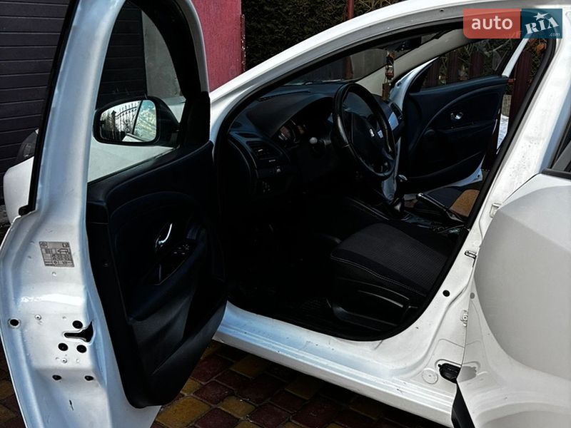 Седан Renault Fluence 2013 в Львові