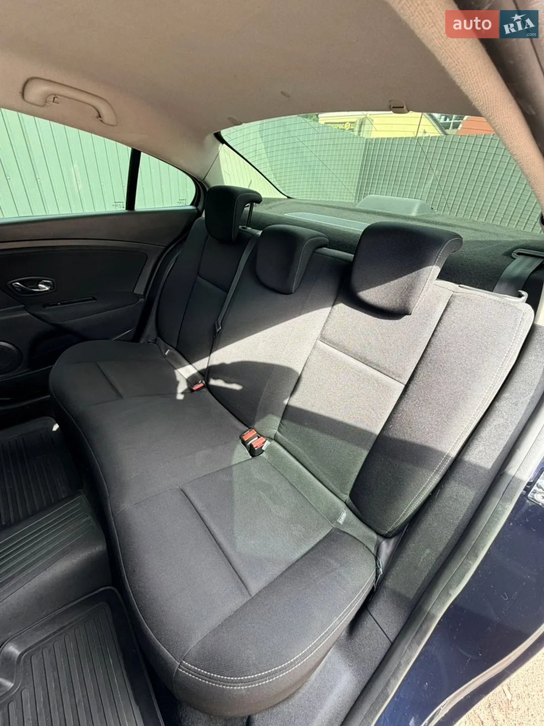 2014 Renault Fluence - мініатюра 18