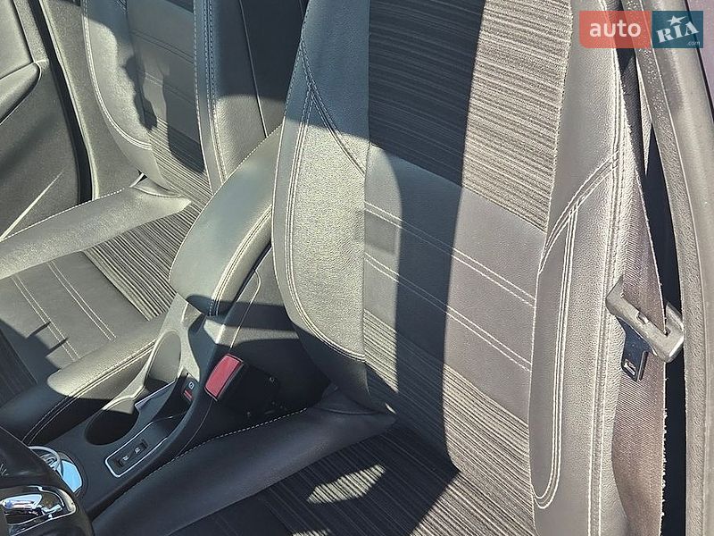 Седан Renault Fluence 2016 в Киеве фото 10 Седан Renault Fluence 2016 в Киеве