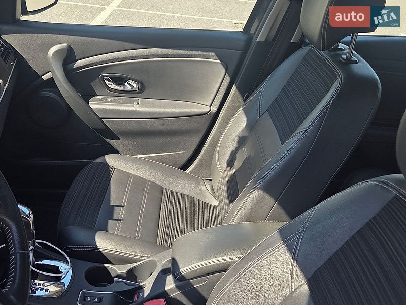 Седан Renault Fluence 2016 в Киеве фото 18 Седан Renault Fluence 2016 в Киеве