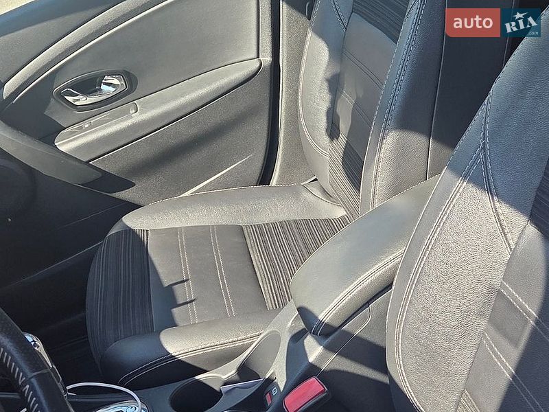 Седан Renault Fluence 2016 в Киеве фото 19 Седан Renault Fluence 2016 в Киеве