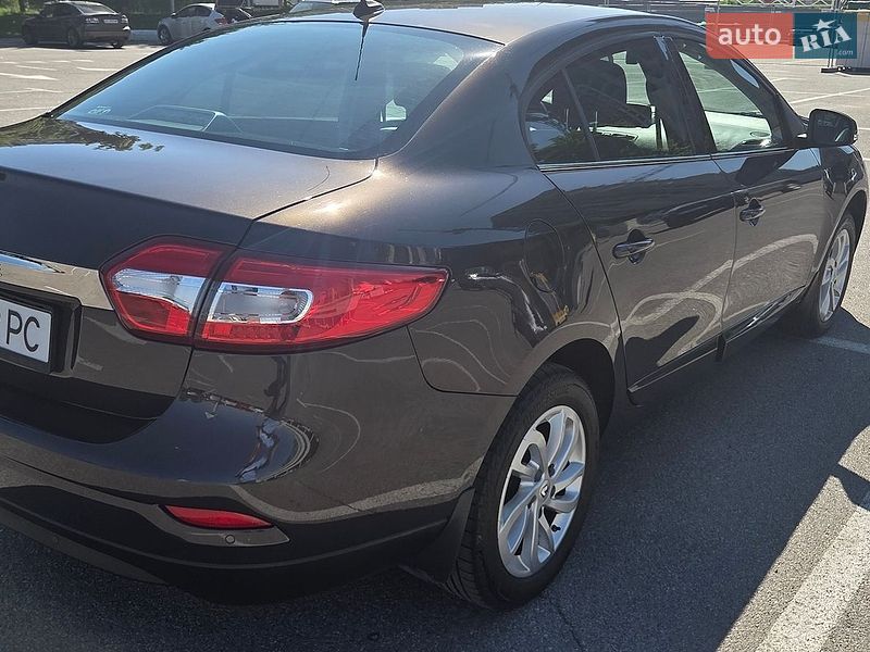 Седан Renault Fluence 2016 в Киеве фото 6 Седан Renault Fluence 2016 в Киеве