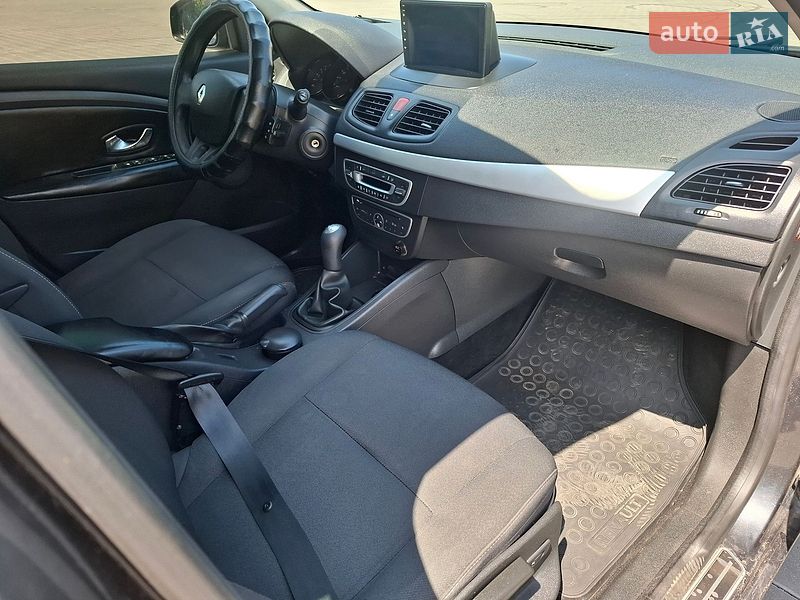 Седан Renault Fluence 2010 в Черкассах фото 21 Седан Renault Fluence 2010 в Черкассах