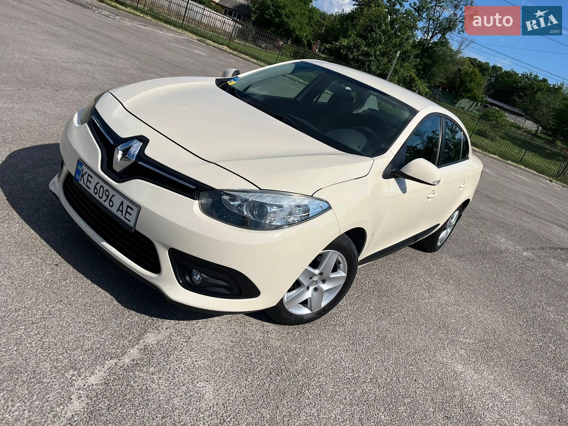 2016 Renault Fluence - мініатюра 20
