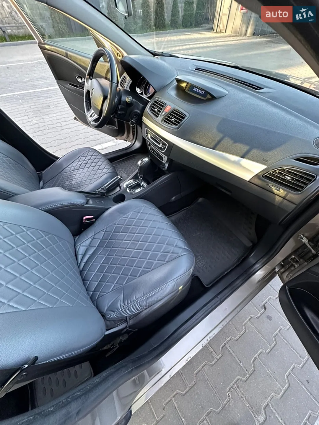 2015 Renault Fluence - мініатюра 47