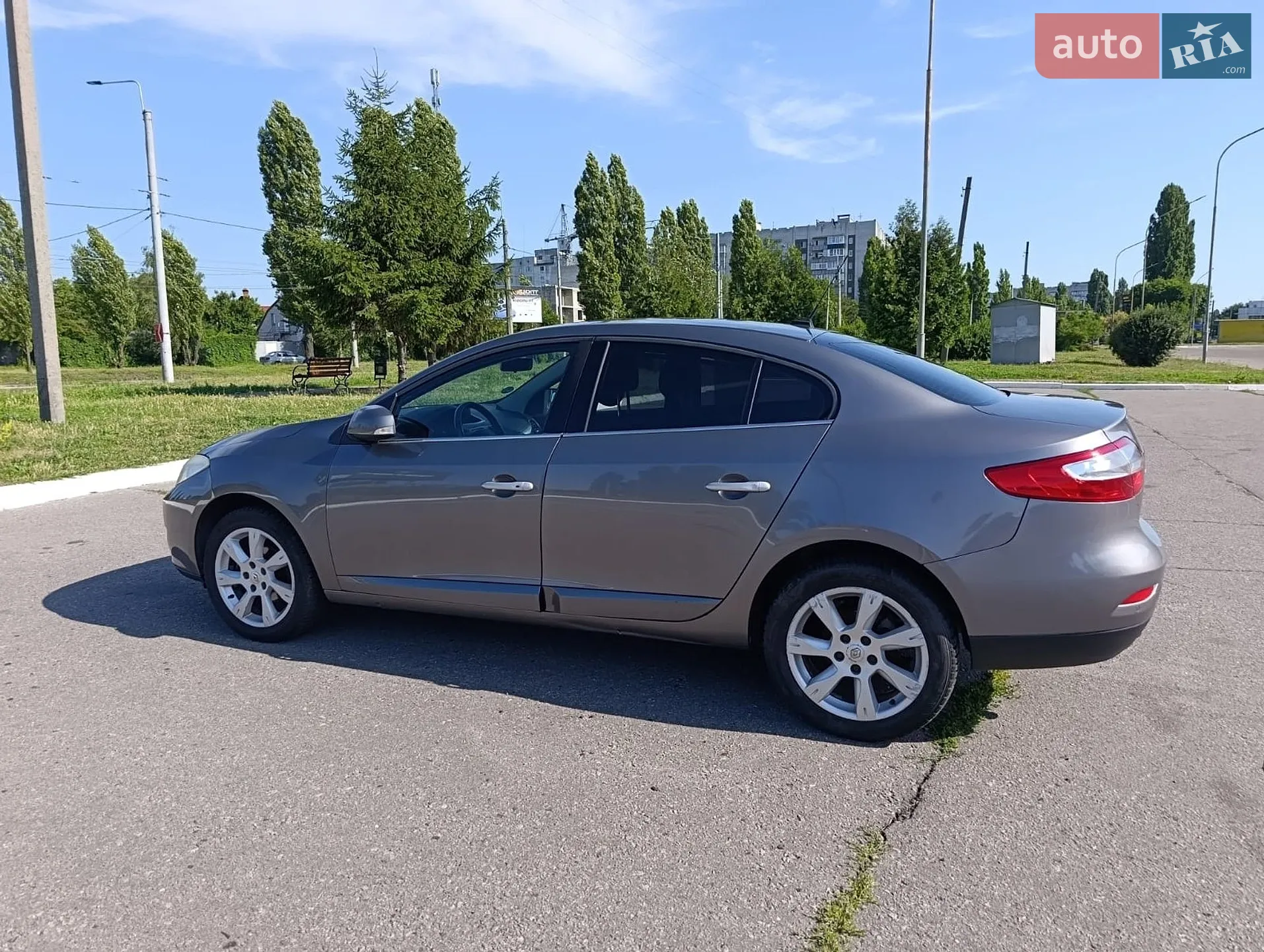 Renault Fluence 2010 VIN VF1LZBG0T42798469 фото оголошення 4 з 34