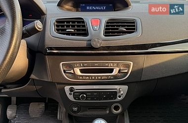 Седан Renault Fluence 2015 в Киеве