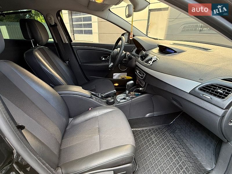 Седан Renault Fluence 2011 в Харкові