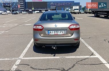 Седан Renault Fluence 2010 в Киеве