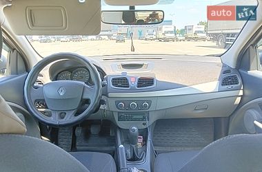 Седан Renault Fluence 2010 в Киеве