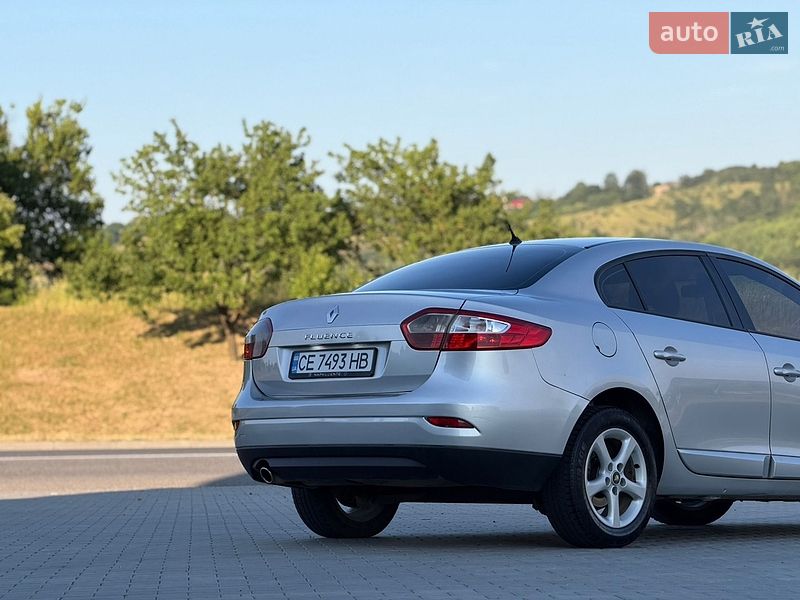 Седан Renault Fluence 2012 в Черновцах