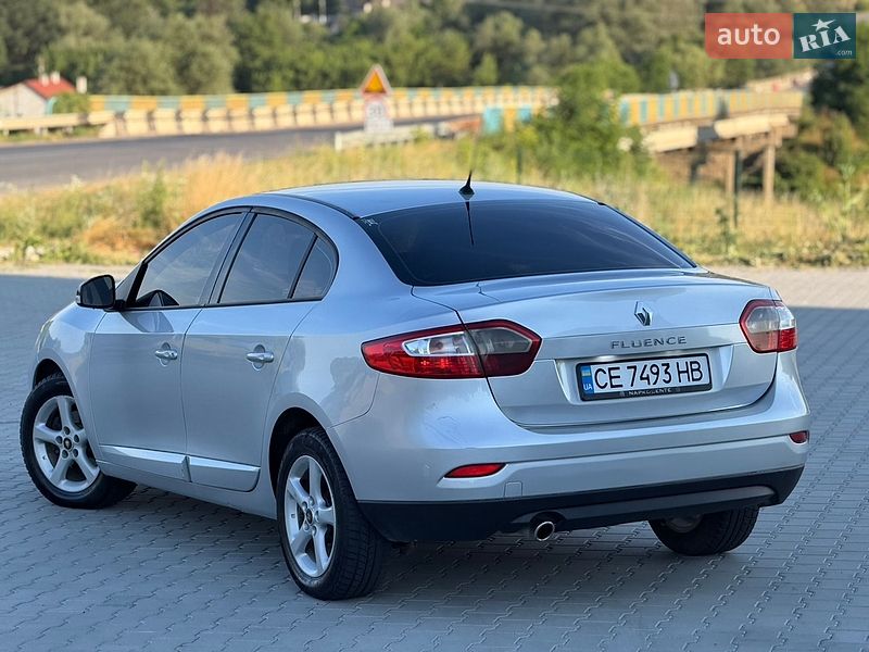 Седан Renault Fluence 2012 в Черновцах
