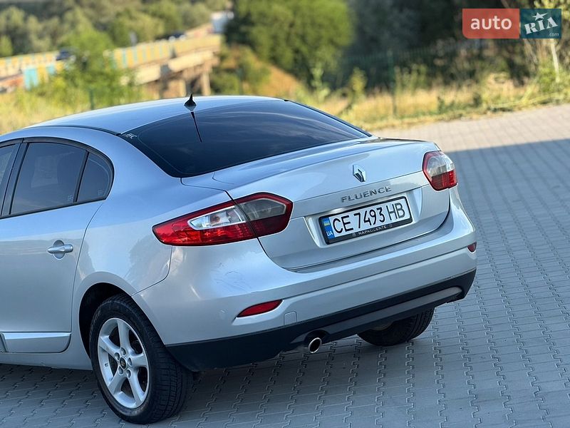 Седан Renault Fluence 2012 в Черновцах