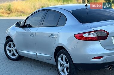 Седан Renault Fluence 2012 в Черновцах