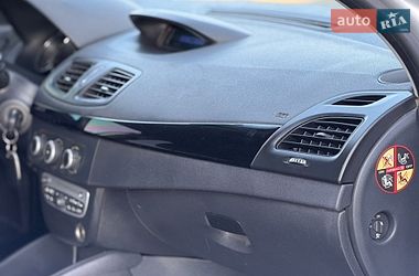 Седан Renault Fluence 2012 в Черновцах