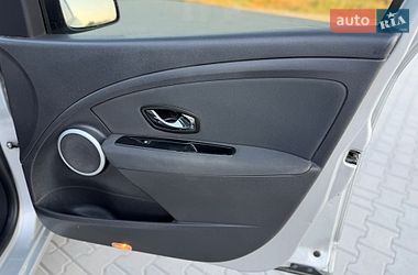 Седан Renault Fluence 2012 в Черновцах