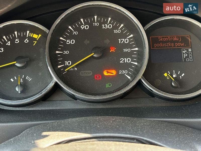 Седан Renault Fluence 2010 в Івано-Франківську