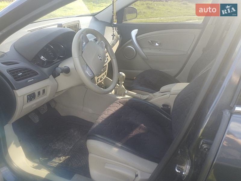 Седан Renault Fluence 2011 в Бершади
