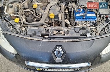 Седан Renault Fluence 2012 в Киеве