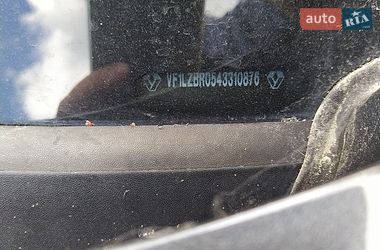 Седан Renault Fluence 2010 в Києві фото 24 Седан Renault Fluence 2010 в Києві