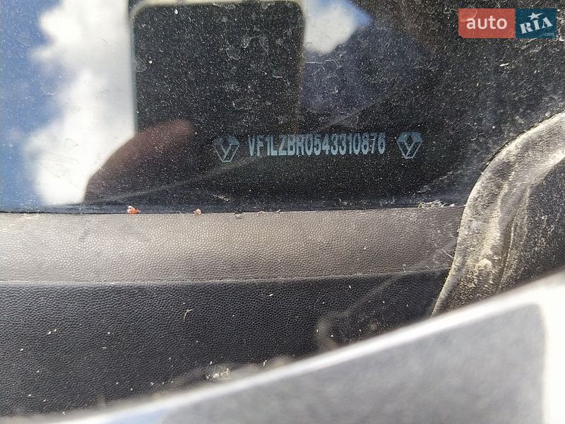 Седан Renault Fluence 2010 в Києві фото 24 Седан Renault Fluence 2010 в Києві