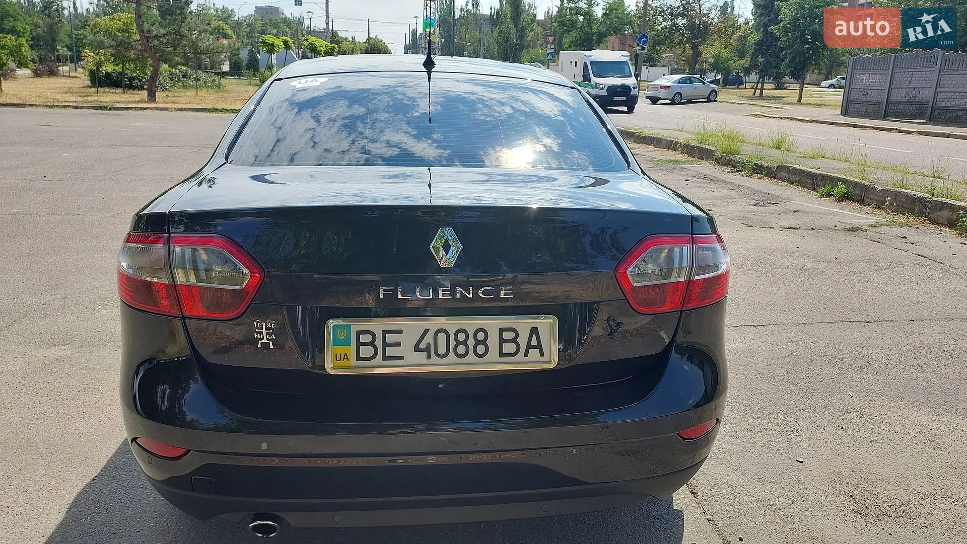 2011 Renault Fluence - мініатюра 2