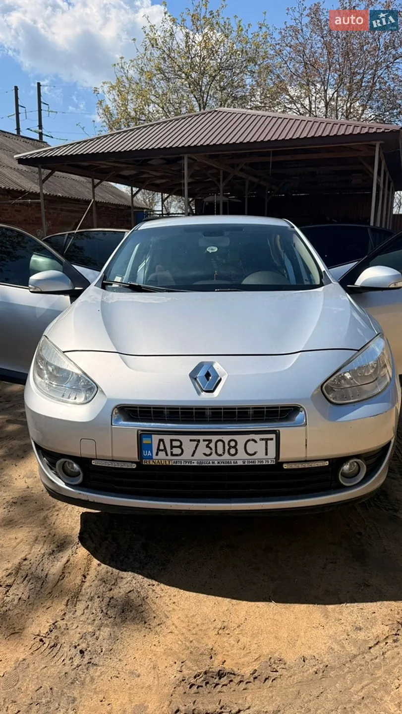 2012 Renault Fluence - мініатюра 2