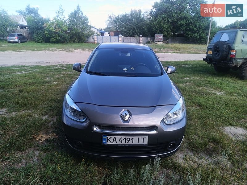 Седан Renault Fluence 2010 в Балаклії