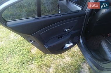 Седан Renault Fluence 2010 в Балаклії