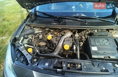 Седан Renault Fluence 2010 в Балаклії