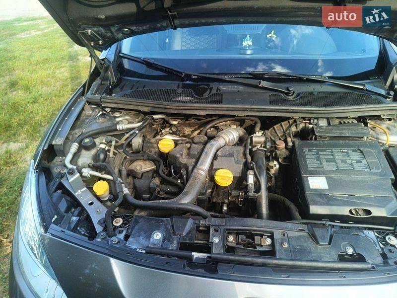 Седан Renault Fluence 2010 в Балаклії