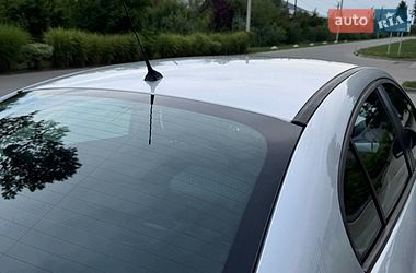 Седан Renault Fluence 2010 в Львові