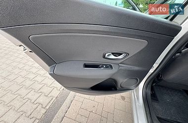 Седан Renault Fluence 2010 в Львові
